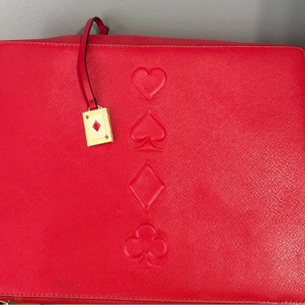 Estée Lauder Red Holiday collection